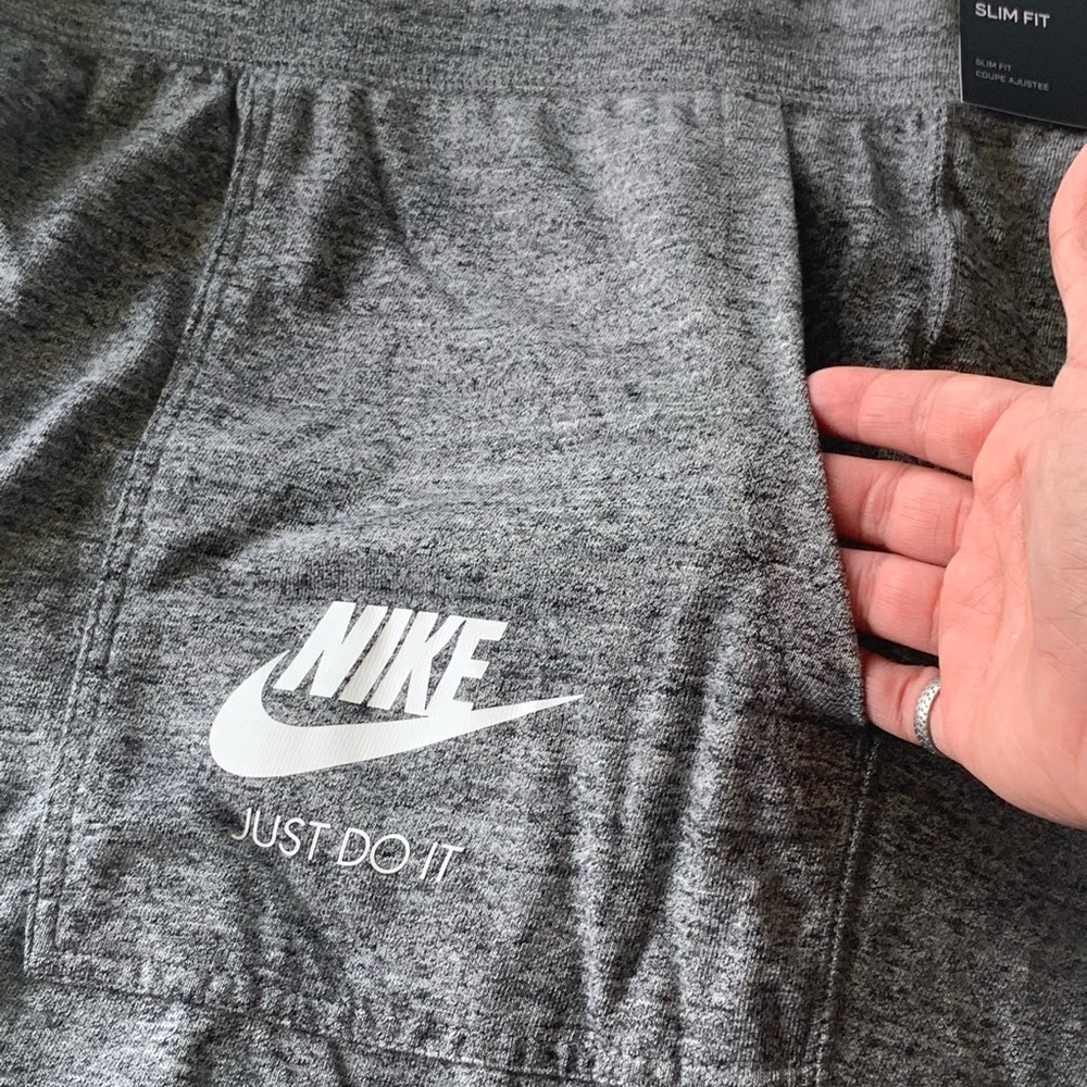 Nike Sportswear Vintage Capris 3X - Picture 4 of 9